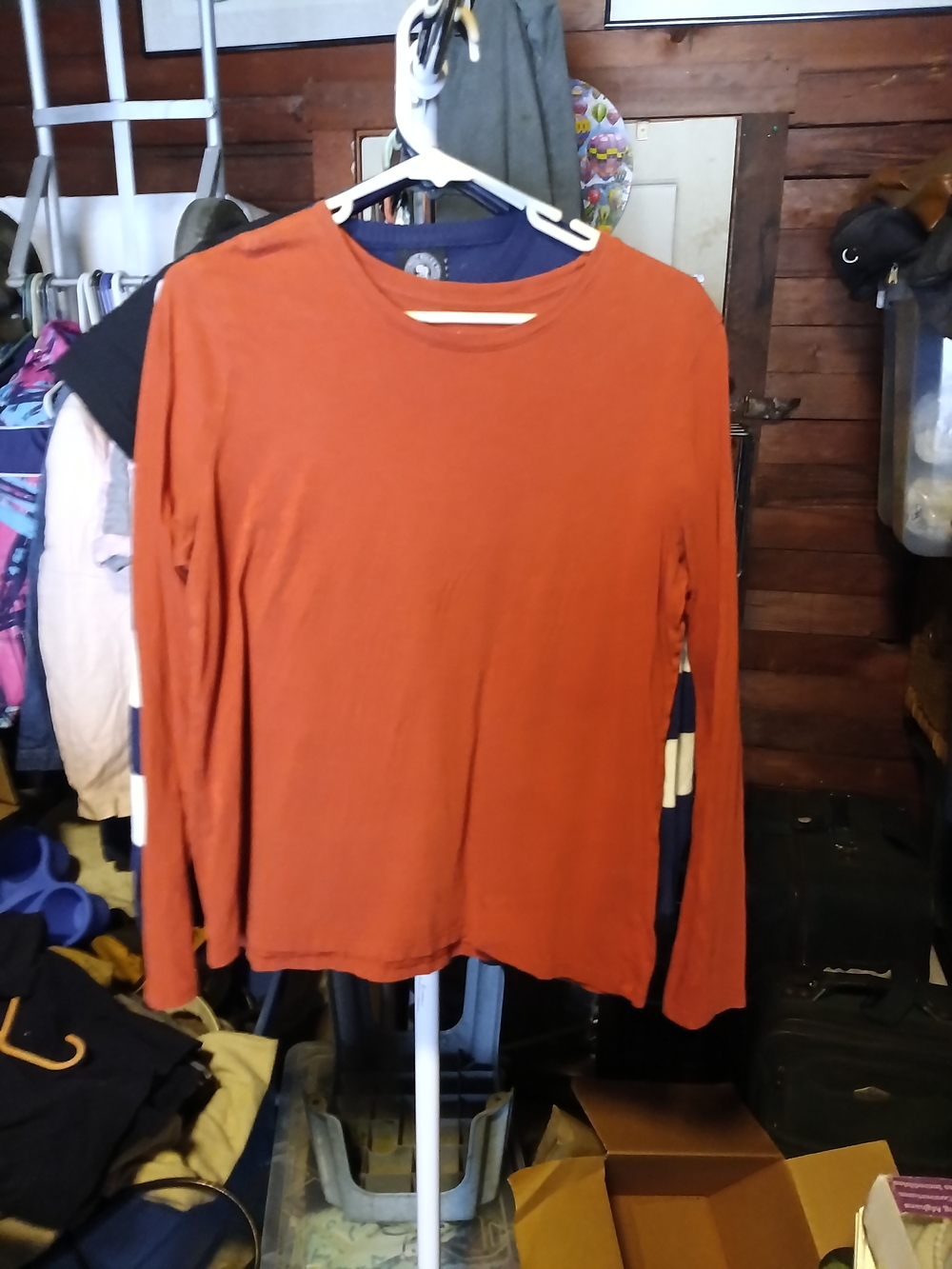 Time and Tru Men's Long-Sleeve Crewneck Shirt - Burnt Orange